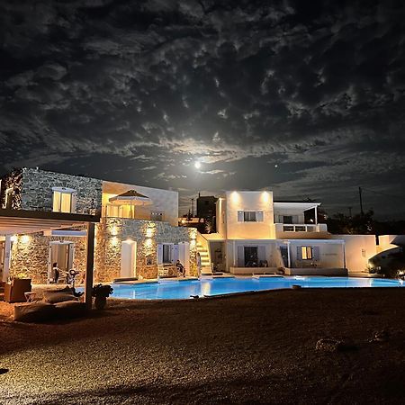 Blu Suites And Studios Adamantas  ภายนอก รูปภาพ