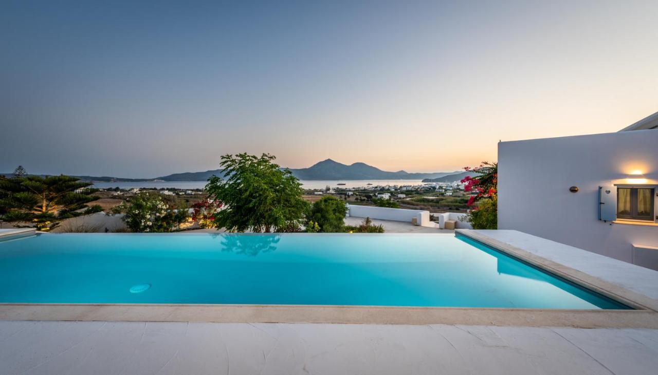 Blu Suites And Studios Adamantas  ภายนอก รูปภาพ