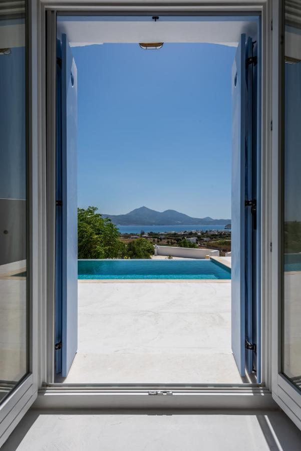 Blu Suites And Studios Adamantas  ภายนอก รูปภาพ