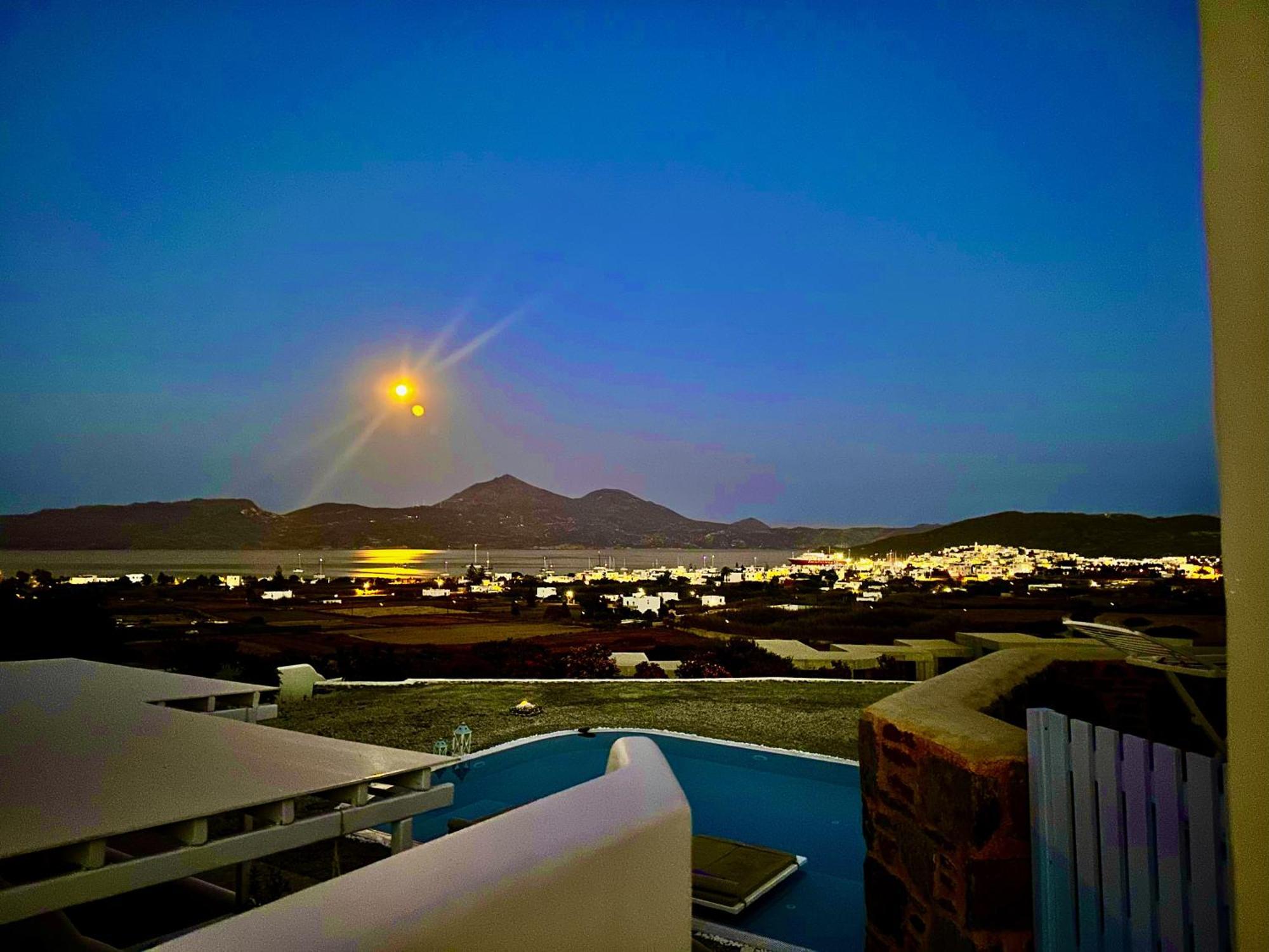 Blu Suites And Studios Adamantas  ภายนอก รูปภาพ